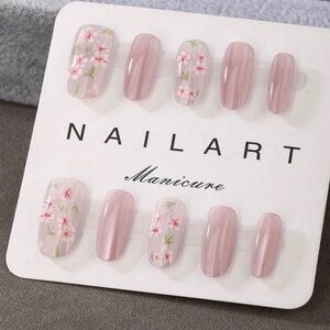 NAILA Pink Floral Manicure Set